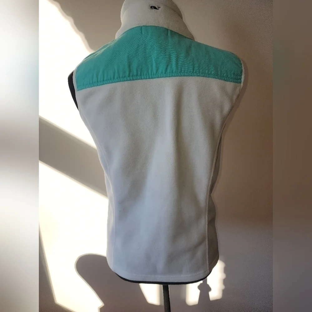 Vineyard Vines womens shep vest white & aqua size S.